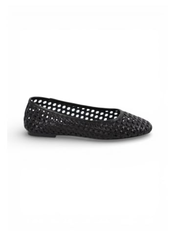Apple of Eden Ballerina DASHA in BLACK