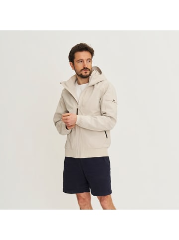 TRAVELIN' Helde in Sand