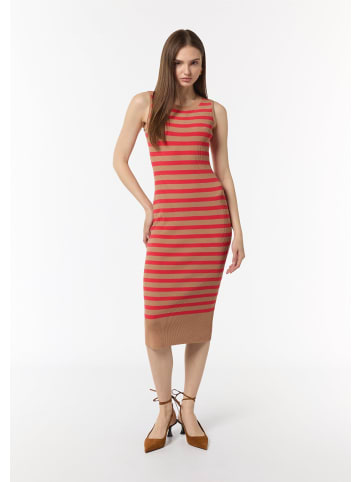 comma Kleid in 82X4_sandfarben