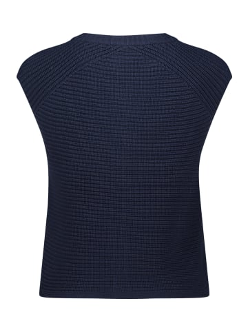 Betty Barclay Grobstrickjacke ohne Arm in dunkelblau