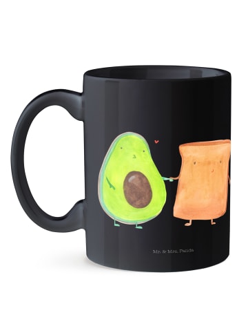 Mr. & Mrs. Panda Tasse Avocado Toast ohne Spruch in Schwarz