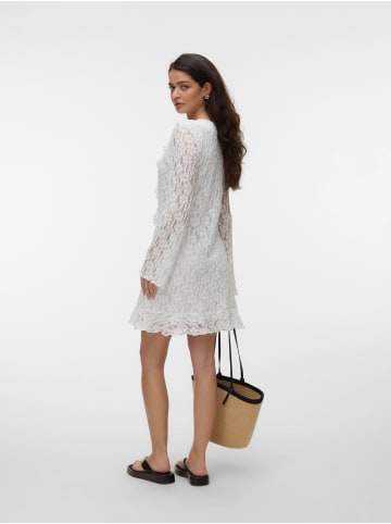 Vero Moda Kleid aus Spitze in Snow White
