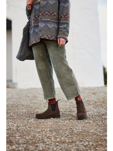 Blundstone Chelsea Boot "#2410 Brown Suede (Originals Series)" in Braun