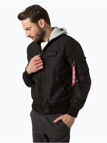 Alpha Industries Jacke in schwarz