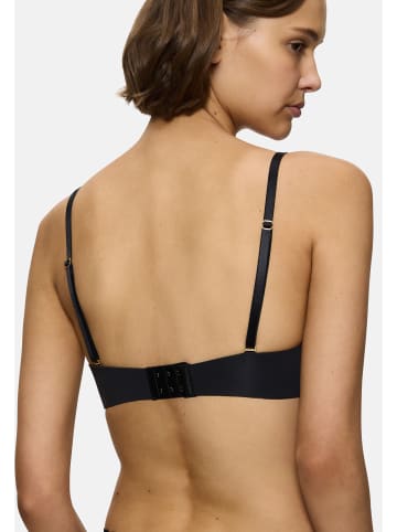 Triumph trägerloser Schalen BH Body Make-Up Essential in Schwarz