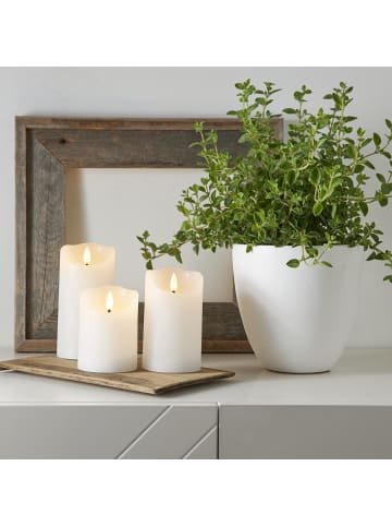 STAR Trading Echtwachskerze ,Flamme Rustic', Batterien, Timer, warmweiß flackernd,