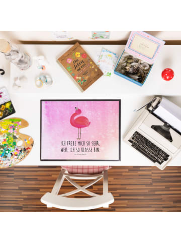 Mr. & Mrs. Panda Schreibtischunterlage Flamingo Stolz mit Spruch in Aquarell Pink