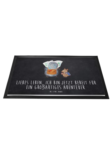 Mr. & Mrs. Panda Fußmatte Pinguin & Maus Wanderer mit Spruch in Kreidetafel