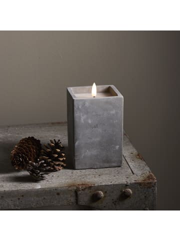 STAR Trading LED Kerze in Betonoptik Echtwachs flackernd in grau - H: 14,5cm