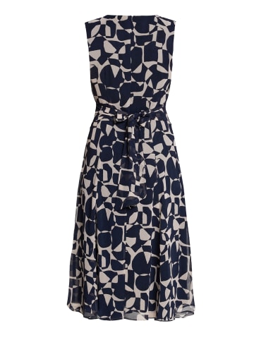 BETTY & CO Chiffonkleid ohne Arm in Dark Blue/Nature