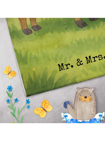 Mr. & Mrs. Panda Gästehandtuch Sternzeichen Stier Design mit Spruch in Weiß