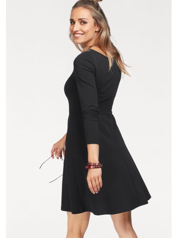 Aniston CASUAL Jerseykleid in schwarz
