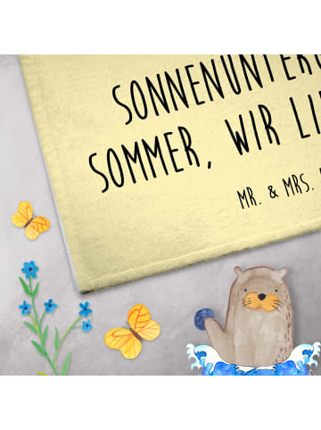 Mr. & Mrs. Panda Gästehandtuch Sommer Meer Strand mit Spruch in Gelb Pastell