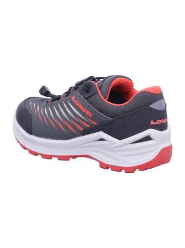 LOWA Outdoorschuh in grau