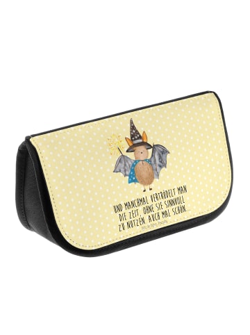 Mr. & Mrs. Panda Waschtasche Fledermaus Zauberer mit Spruch in Gelb Pastell