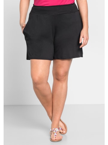 sheego Shorts in schwarz