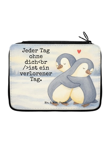 Mr. & Mrs. Panda Stifteetui Pinguine Kuscheln Design mit Spruch in Weiß