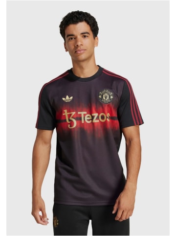 adidas adidas T-Shirts in black