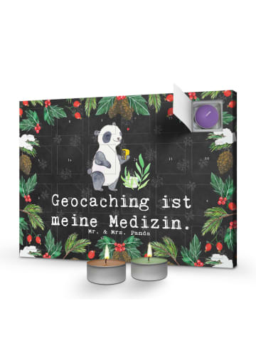 Mr. & Mrs. Panda Adventskalender Panda Geocaching mit Spruch in Kreidetafel