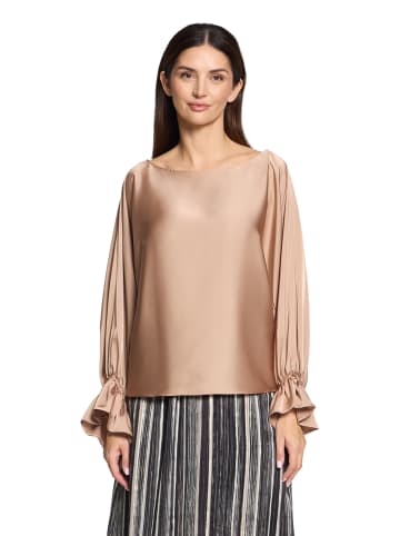 Betty Barclay Satin-Bluse mit U-Boot-Ausschnitt in Macchiato