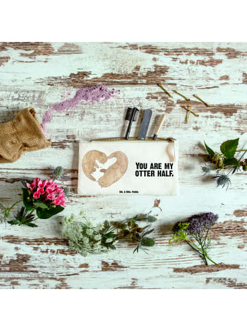 Mr. & Mrs. Panda kosmetiktäschchen Otter Herz mit Spruch in Weiß