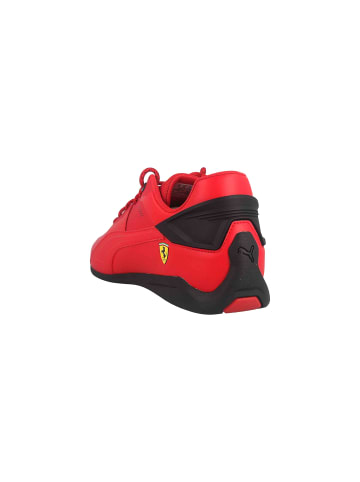 Puma Sportschuhe in Rot