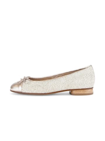 Gabor Elegante Ballerinas in beige