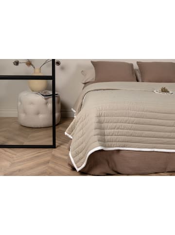 ebuy24 Tagesdecke Juni 1 Beige 250 x 150 cm