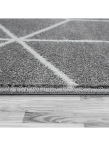 KADIMA DESIGN Teppich Kurzflor Geometrisches Muster Wohnzimmer schmutzabweisend in Grau