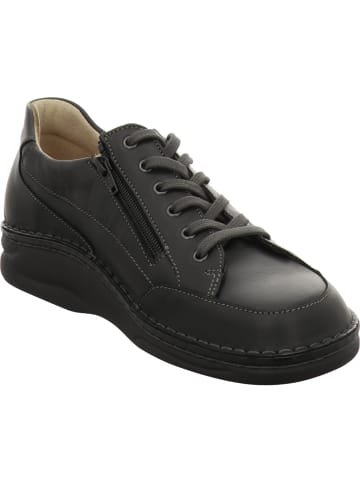 Finn Comfort Schnürschuhe in schwarz