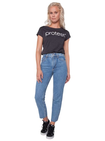 Protest " CLASSIC LOGO T-SHIRT in True Black