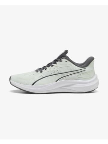 Puma Sneackers Skyrocket in bunt