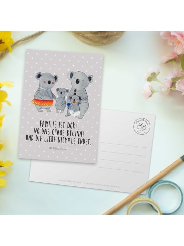 Mr. & Mrs. Panda Postkarte Koala Familie mit Spruch in Grau Pastell