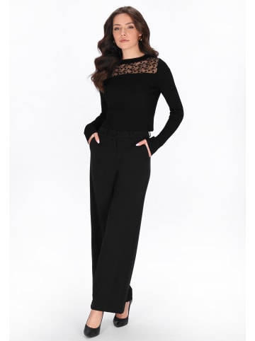 faina Women Sweater in black