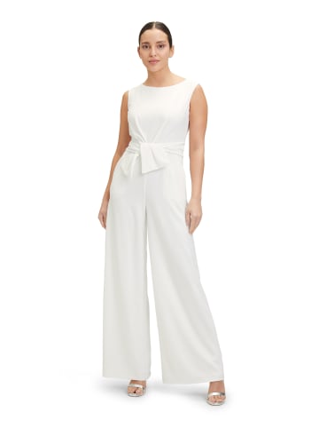 Vera Mont Jumpsuit mit weitem Bein in Rohweiß