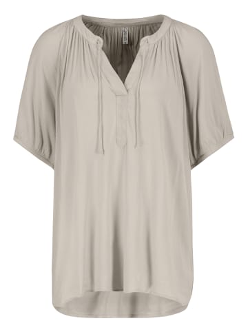 Eight2Nine Leichte Bluse mit V-Ausschnitt und Raffung Detail in Beige