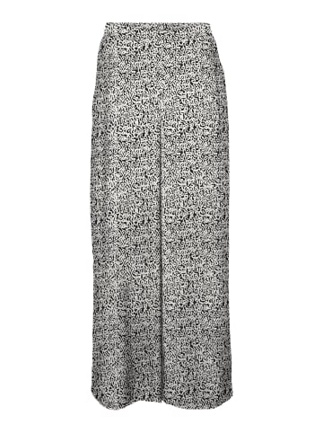 Vero Moda Hose mit weitem Beinschnitt in Black 1