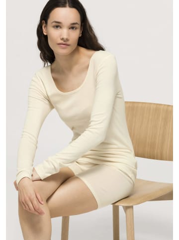 Hessnatur Langarmshirt Rundhals Fitted in natur