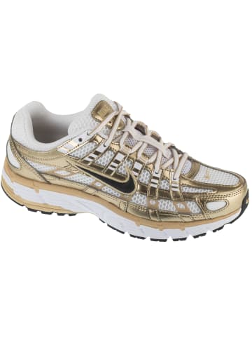 Nike Nike W P-6000 in Weiß