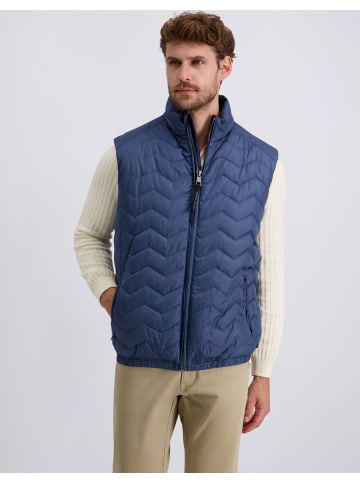 Pierre Cardin Weste in Bering Sea