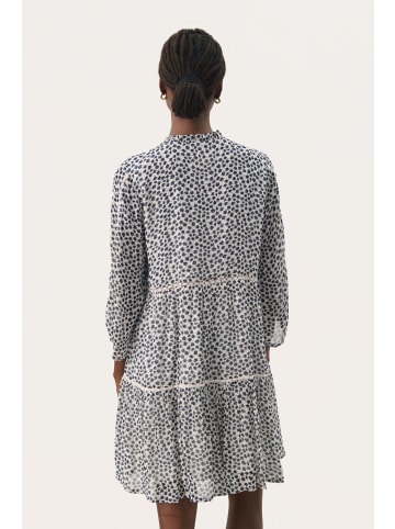 PART TWO Kleid NibiPW Gerade Passform in Navy Mini Grid Flower