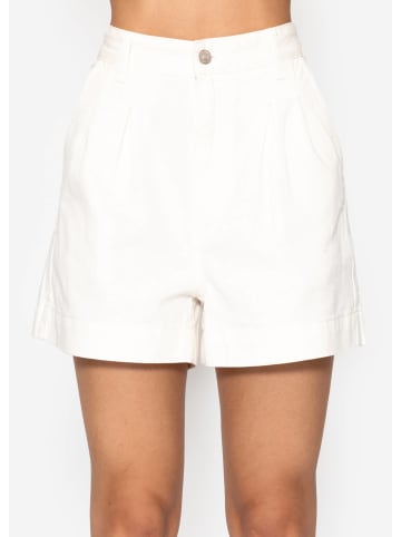 SASSYCLASSY Weite High Waist Jeans Shorts in Offwhite