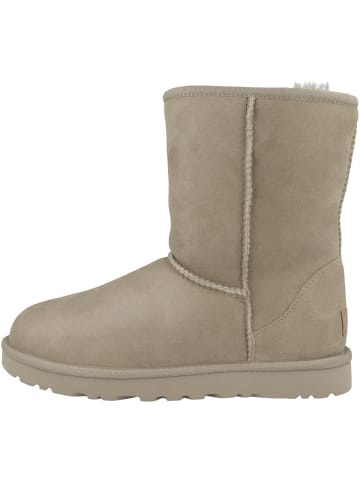 UGG Stiefel Classic Short II in beige