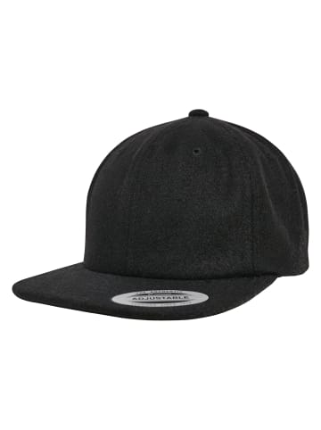  Flexfit Snapback in black