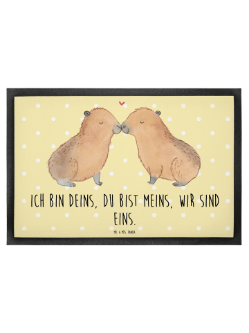 Mr. & Mrs. Panda Fußmatte Capybara Liebe mit Spruch in Gelb Pastell