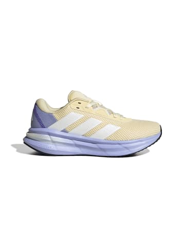 adidas Sneaker in beige