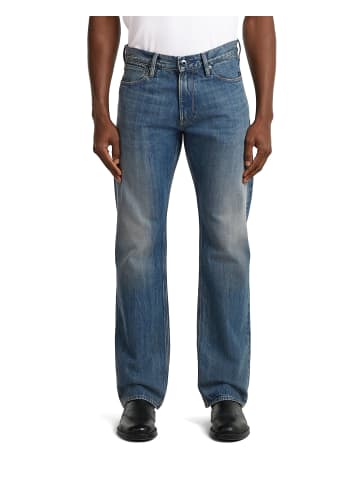 G-Star Raw Lenney Bootcut 2.0 Jeans worn in dusty mountains