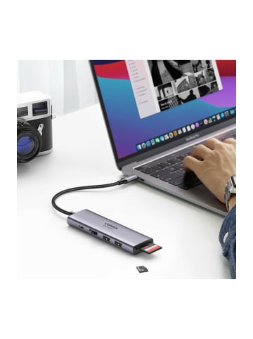 Ugreen Ugreen Multifunktions-HUB USB Typ C - 2x USB 3.2 Gen 1 / HDMI 4K in Grau