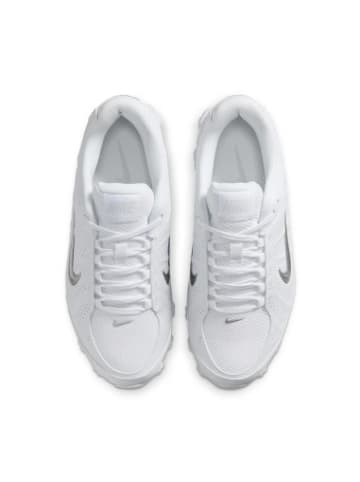 Nike Sneaker Reax in White/Metallic Silver-Pure Platinum