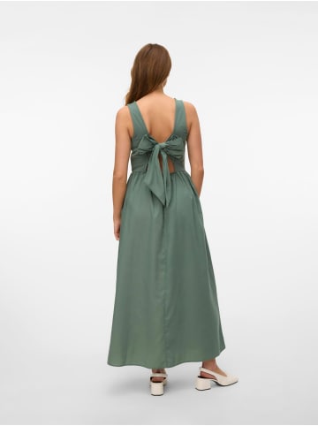Vero Moda Kleid in Laurel Wreath